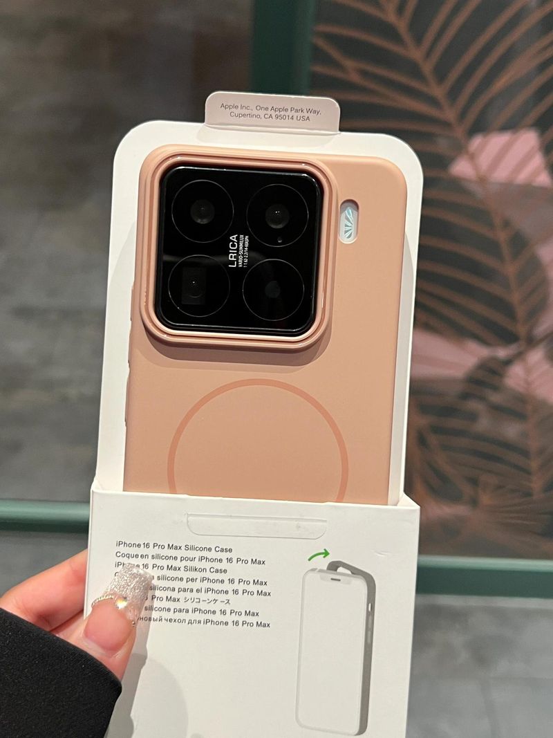 Compatible With 15 Pro Magnetic Skin-like Matte Xiaomi 14 Ultra Macaron Simple Ultra-thin PC Phone Case_voghion.com