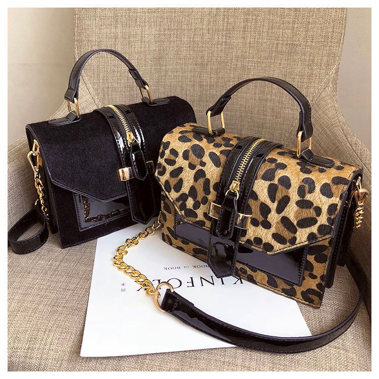 2024 Nuova borsa quadrata piccola da donna con motivo leopardato, moda, borsa a tracolla diagonale a catena versatile, edizione coreana_voghion.com