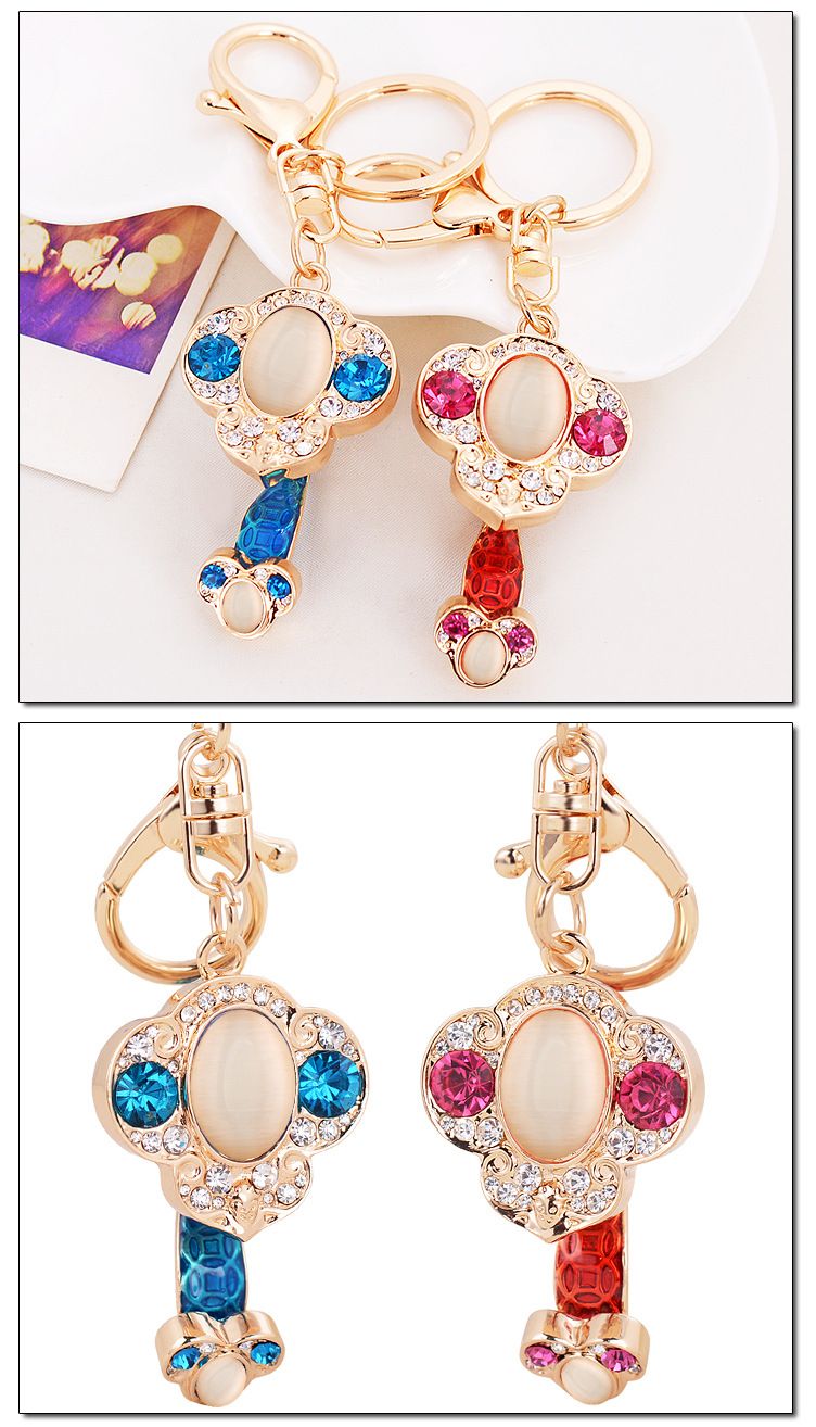 Portachiavi cinese in stile nazionale, con ciondolo a forma di Ruyi lungo e corto, in metallo con pietra di luna intarsiata e diamanti_voghion.com