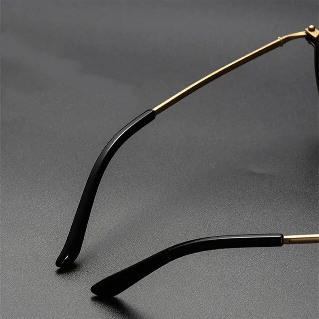 Lesebrille Herren Luxus Runder Rahmen Lupenbrille Klare Linse Anti Blaulicht Brille Männer Frauen Metall Lesebrille Neu_voghion.com