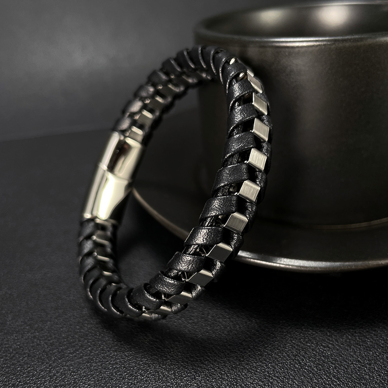 Handmade Woven Leather Bangle Bracelet Men_voghion.com