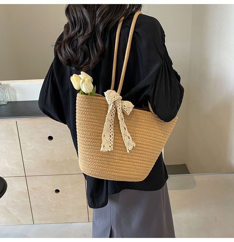 Borsa da spiaggia per le vacanze Instagram Tote fatta a mano intrecciata ad alta capacità per l'inizio della primavera 2024 per le donne_voghion.com