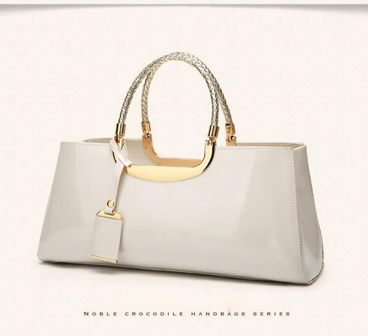 Borsa da donna per banchetti monospalla alla moda in pelle laccata leggera_voghion.com