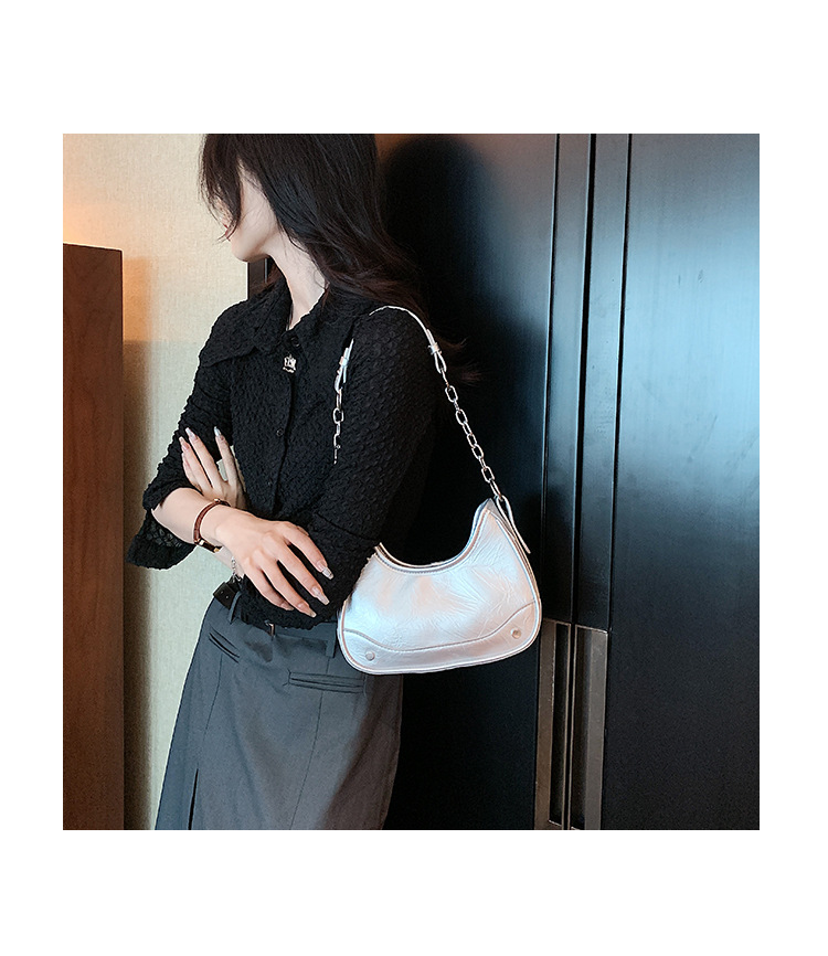 Niche haut de gamme chaîne aisselle sac pour femmes 2023 été nouveau Style Simple polyvalent sac à bandoulière une pièce livraison directe_voghion.com
