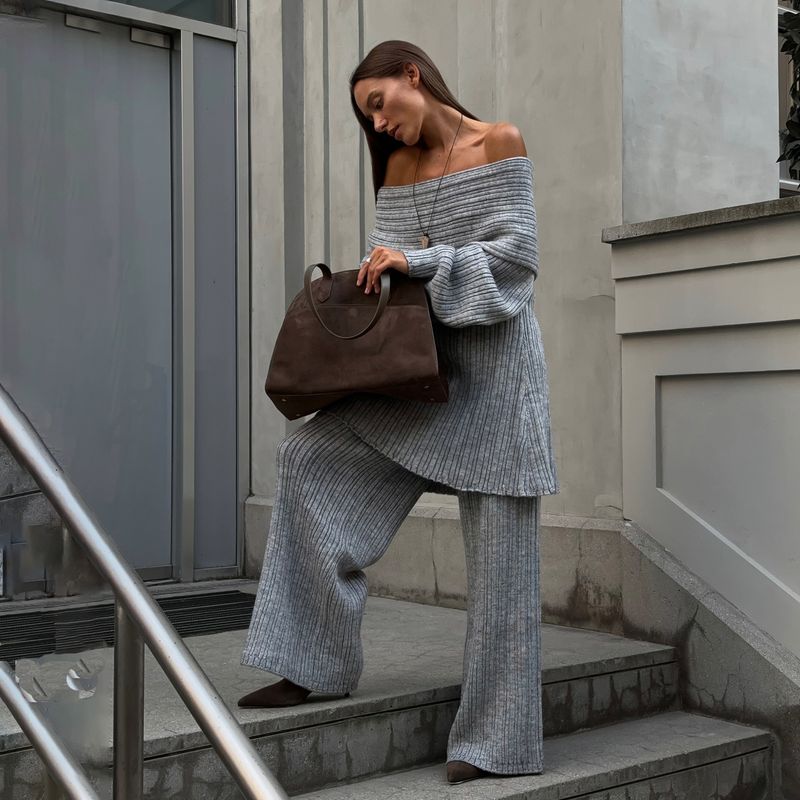Solid Color Knit Sweater & Wide-Leg Pants Set – Elegant Office Wear, Oversized Pullover & Flowy Trousers_voghion.com