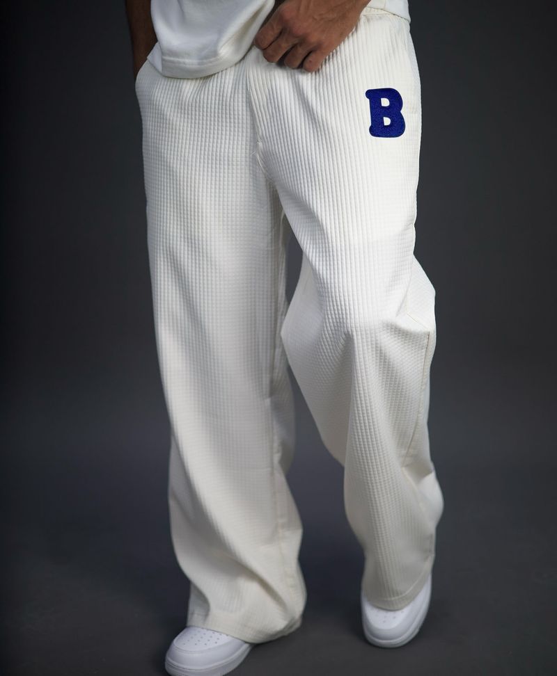 Calça casual masculina de malha waffle com letras bordadas - Calça de moletom com perna reta e mistura de algodão macio para conforto diário (preto, branco, P-3GG)_voghion.com