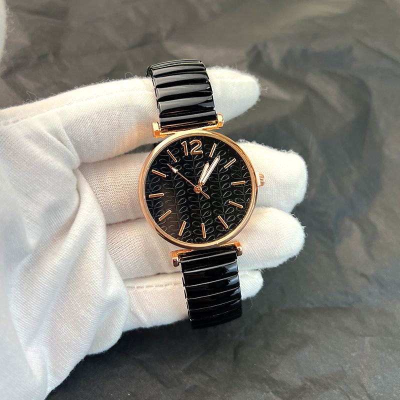 Montre à quartz pour femme avec bracelet élastique, boîtier doré, aiguille dorée, décontractée, tendance, cadeau quotidien pour la fête des mères, un anniversaire, la Saint-Valentin_voghion.com