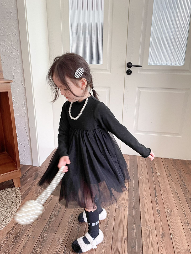 Robe sud-coréenne pour enfants, vêtements pour enfants, nouveau produit automne/hiver 2023, haut brossé pour filles, trésor moelleux pour femmes_voghion.com
