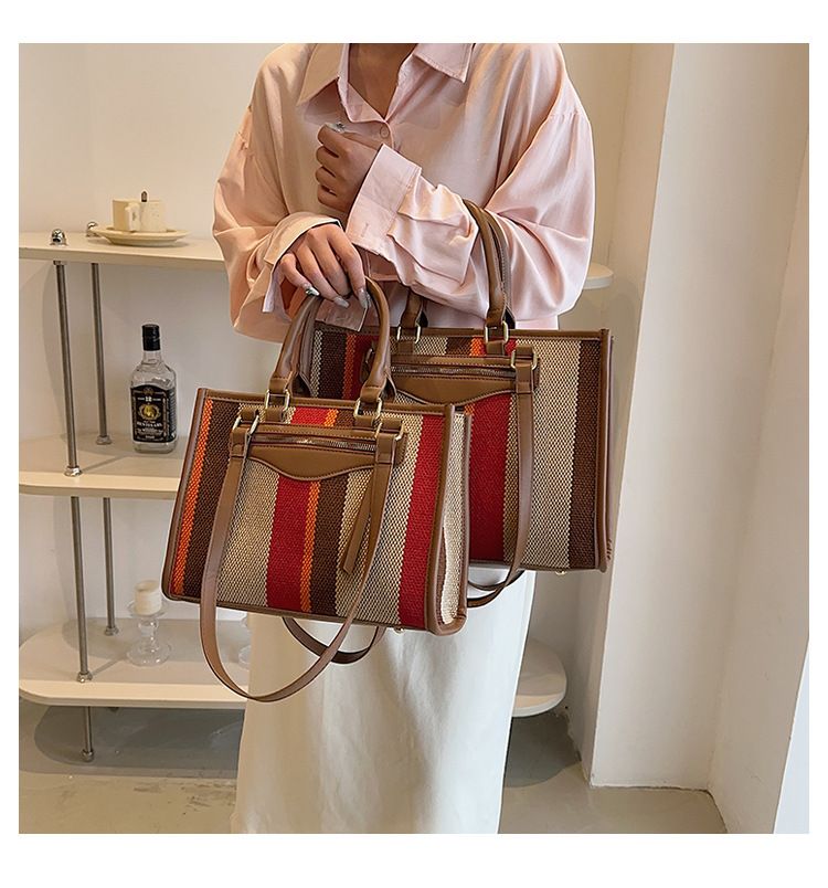 Baigou Luggage, Canvas Tote Bag, Women's 2024 New Contrasting Striped Handbag, Large Capacity Shoulder Bag_voghion.com