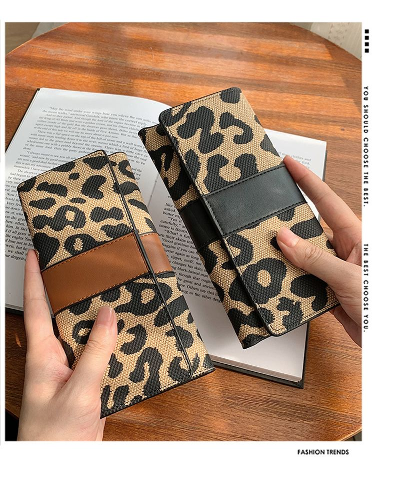 Women's 2024 New Leopard Print Internet Celebrity Fashion Large Capacity Coin Purse Folding Multi-Card Slot Long Wallet_voghion.com