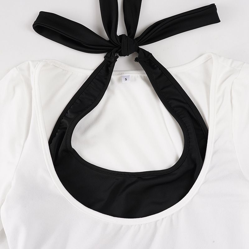 Grenzüberschreitender europäischer und amerikanischer Sport-Look: Zweiteiliger Lagenlook mit Neckholder, eng anliegendem Jumpsuit und U-Ausschnitt._voghion.com