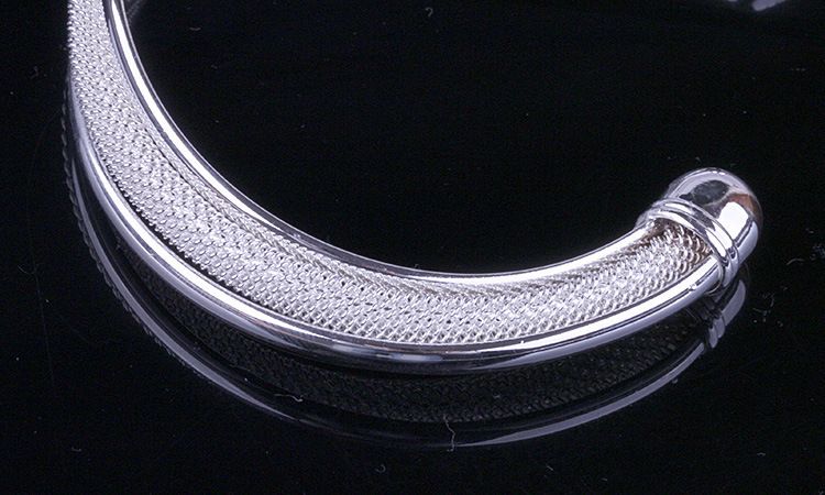 Bracciale da donna dal design semplice ed elegante, bracciale a doppia maglia metallica, bracciale alla moda placcato argento, regalo per la festa della mamma e per San Valentino._voghion.com
