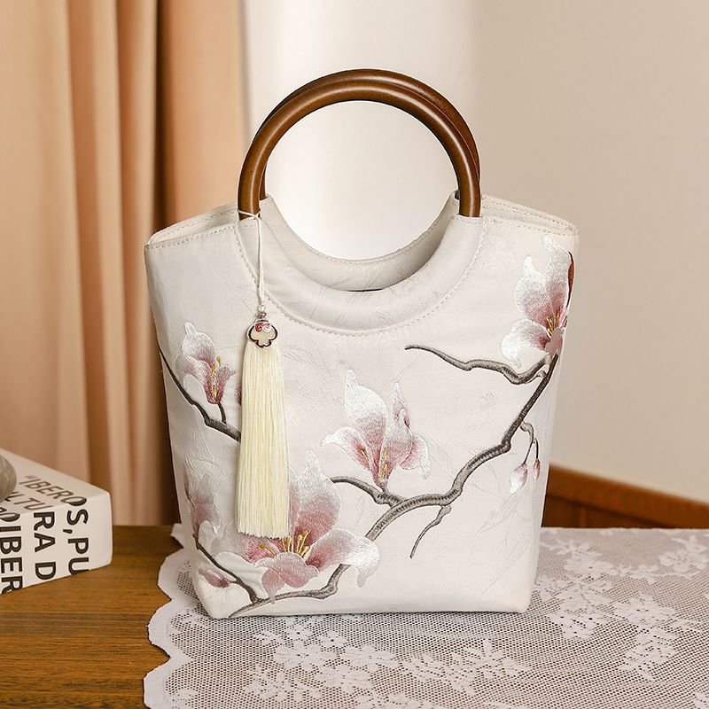 Deep In Magnolia Wood Handle Ethnic National Ancient Style Cheongsam Handheld Bucket Bag Embroidered Handbag_voghion.com