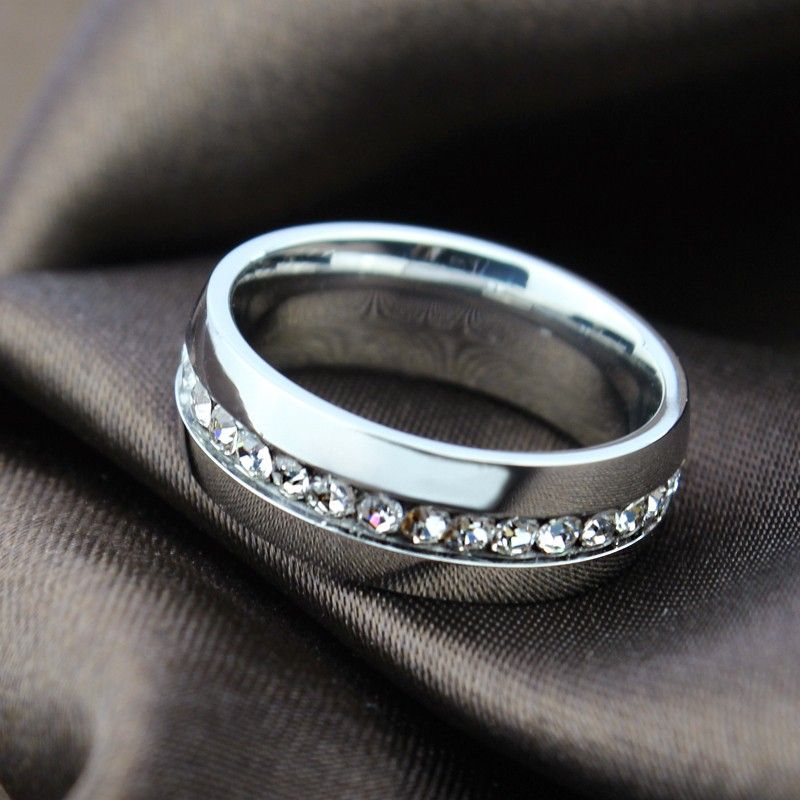 ZORCVENS 2024 Neue Mode Kristall Ringe für Frauen Gold Farbe Edelstahl Jewerly Geschenke_voghion.com