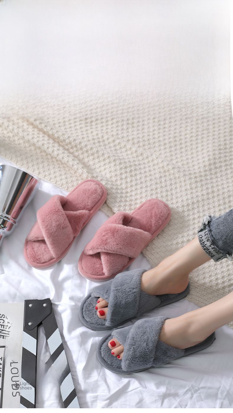 Explosions Cross Plush Slippers Autumn and Winter New Indoor Warm Cotton Slippers Thickened Leaky Toe Mao Mao Slippers_voghion.com
