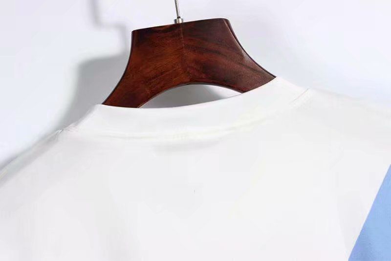 Ropa de hombre Camiseta de verano de manga corta para hombre, moderna y atractiva, un conjunto de ropa a juego, trajes casuales juveniles, ropa de verano para hombre_voghion.com