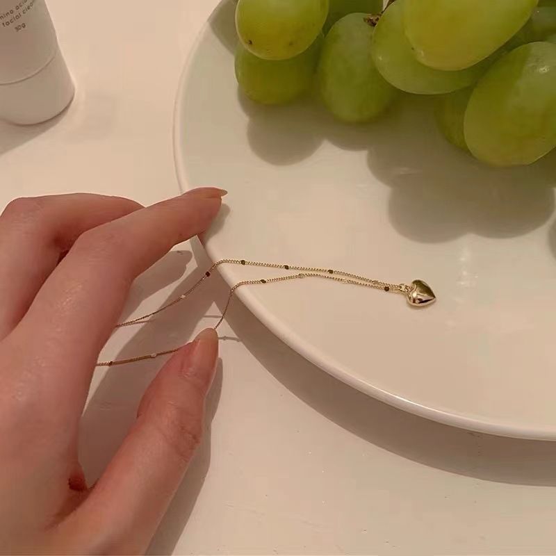 Love necklace for women, spring and summer, light luxury, niche, 2023 new clavicle chain, design, temperament necklace accessories_voghion.com