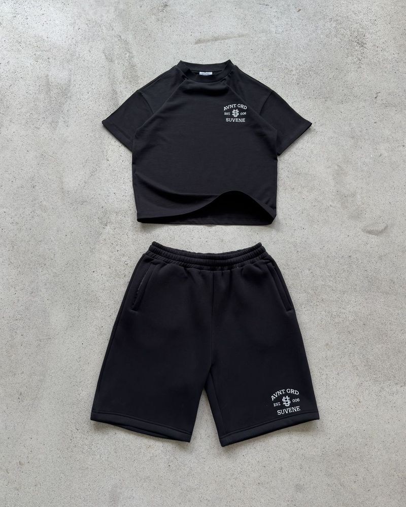Y2K Sokak Giyimi Nakış Baskılı Tişört ve Lastikli Şort Takımı - Gençler İçin Trend Günlük Kıyafet_voghion.com