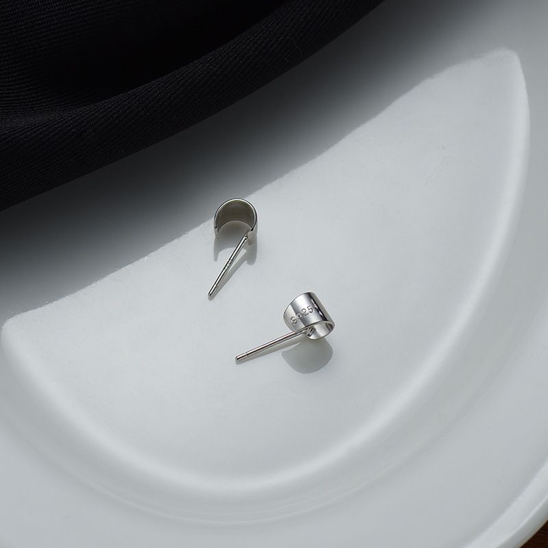 Orecchini a bottone con osso per uomo, stile minimalista, design geometrico liscio di nicchia per donna 2021_voghion.com