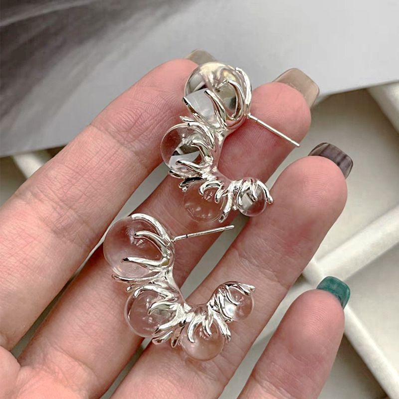 Orecchini a bottone semplici di alta qualità con perline trasparenti di design coreano_voghion.com