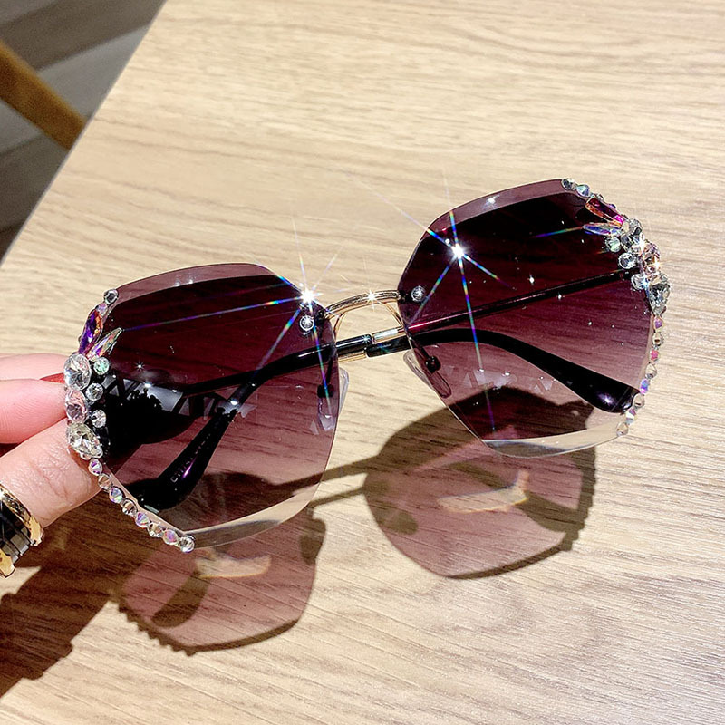 Unisex Fashion Round Diamond Studded Sunglasses Sun Protection Sunglasses Outdoor Rhinestone Glasses_voghion.com