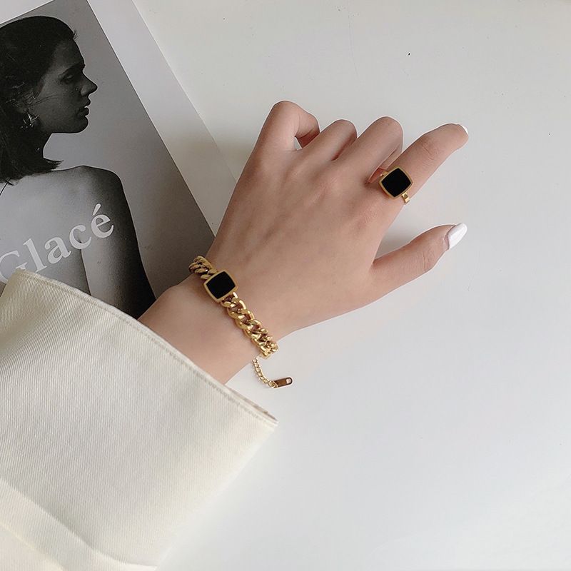 Overdreven persoonlijkheid, dikke ketting van titaniumstaal, niche en veelzijdige zwarte vierkante sleutelbeenketting,_voghion.com