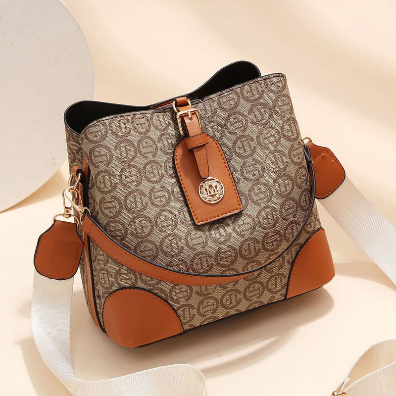 Borsa a tracolla con stampa a lettere e secchiello alla moda da donna Taizhou_voghion.com