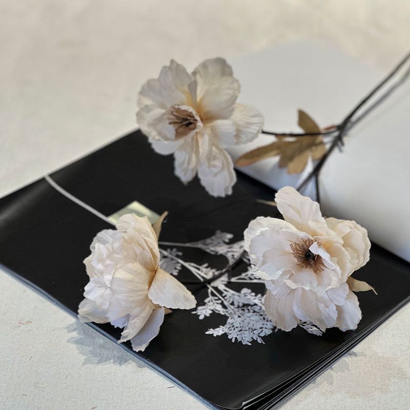 Fleurs artificielles et séchées couleur champagne pour plafond de salle de cérémonie de mariage, guide routier, décoration d'hôtel_voghion.com
