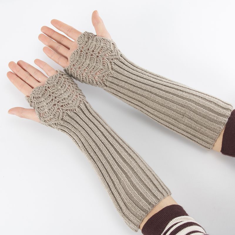 New Autumn Winter Men Women Knitted Fish Scale Fingerless Gloves Mid-Length Woolen Arm Warmers Warm Wrist Guards_voghion.com