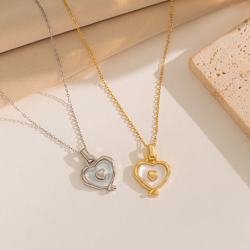 【Titanstål】 Sommarnytt Hjärtkärlekshänge Halsband Modern Vit Matchande Icke-blekande Nyckelbenskedja_voghion.com