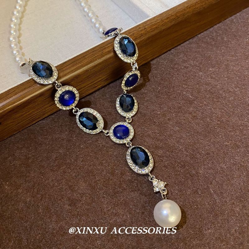 Temperament, Persönlichkeit, leichter Luxus, verträumte blaue Strassquaste, Perlen-Schlüsselbeinkette, modischer Stil, High-End-Sinn, trendiger Artikel_voghion.com