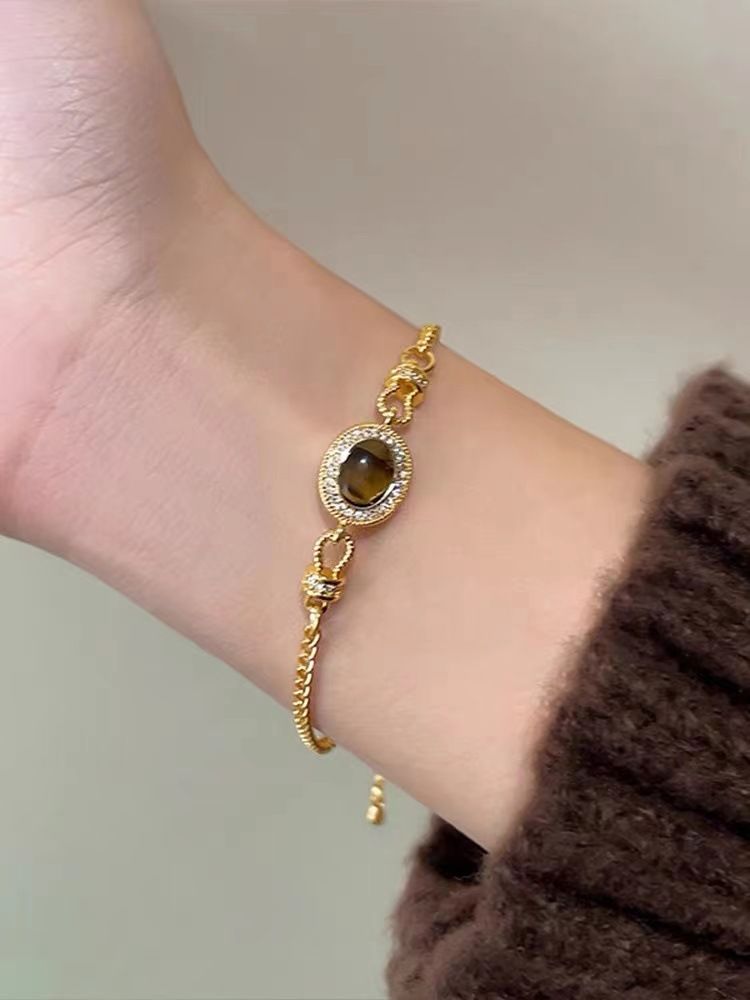 French Vintage Tiger's Eye Necklace Zircon Necklace Bracelet Earrings Clavicle Chain Sweater Chain_voghion.com