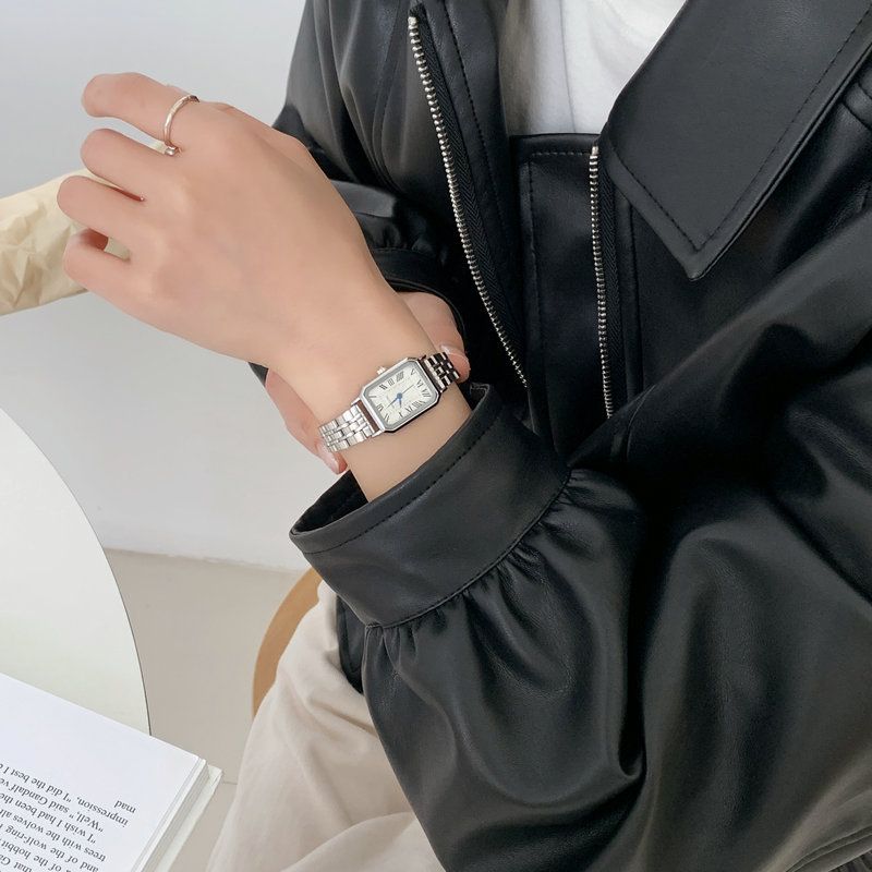 Women's Steel Band Chain High Appearance Student Cool Style French Niche Light Elegant Small Square Dial Watch_voghion.com