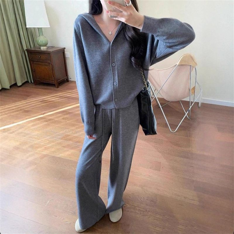 Fashionable Youthful Casual Loose Sweater Cardigan Autumn Winter New Knitted Wide-Leg Pants Two-Piece Set For Women_voghion.com