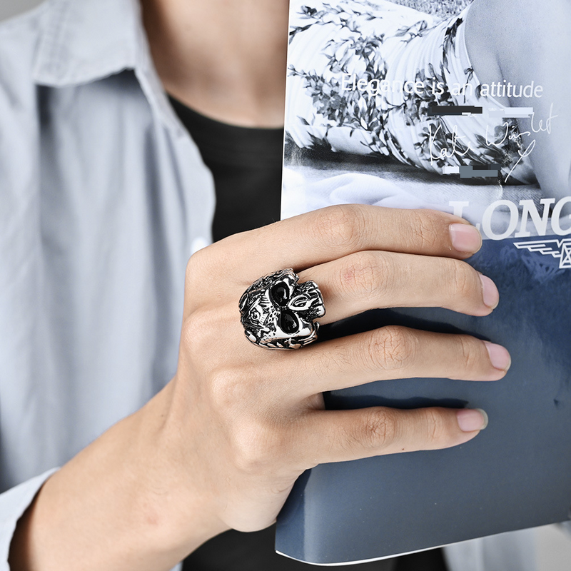 Anello massonico in titanio e acciaio con teschio in stile retrò, per uomo, personalità dominante, gioiello da mano._voghion.com
