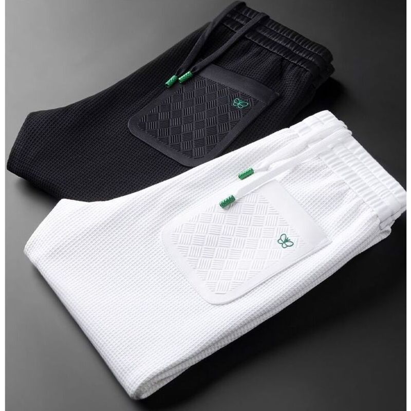 Leichte Luxusmode Europäische Waren Frühling Herbst Waffel karierte weiße Hosen für Herren Slim Fit und weich lässig_voghion.com