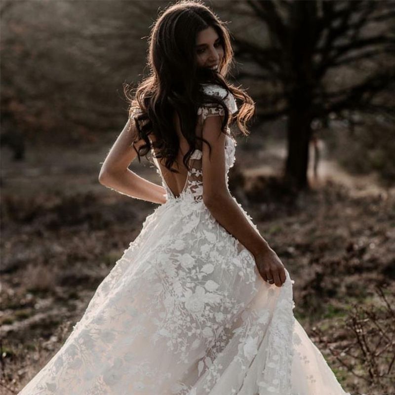 A-Linie V-Ausschnitt Bohemian Brautkleider Vintage Spitze Ballkleider Spitze Brautkleider Solitaire Trainer Korsett Boho Vestidos De Novia_voghion.com