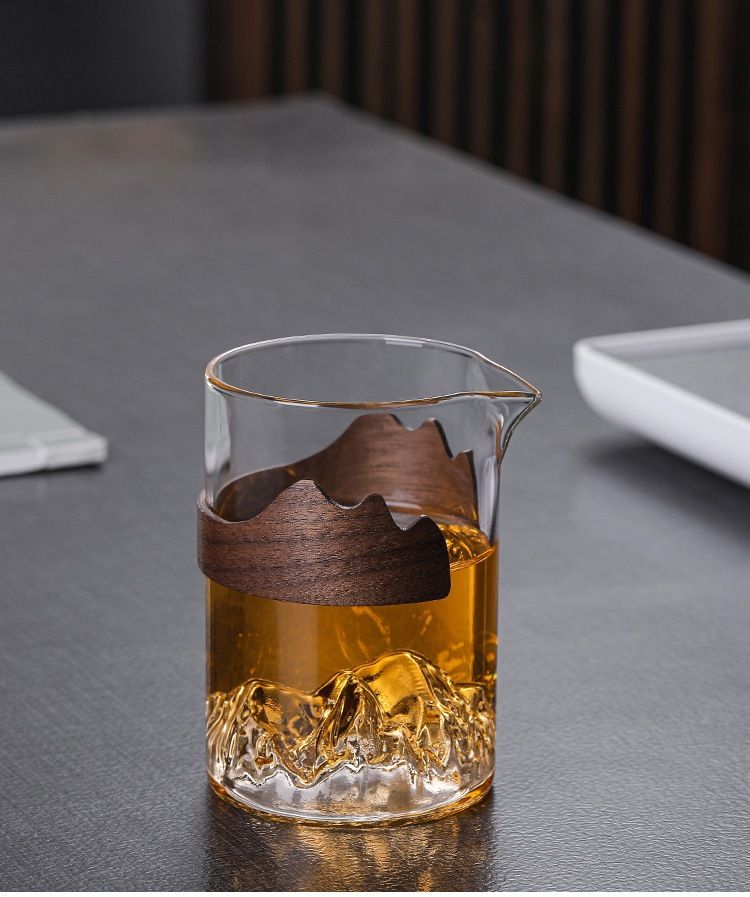 Walnut Chip Heat-resistant Glass Fair Kung Fu Set, Sea, Mountain View, Public Cup, Large Tea Divider, Even Cup_voghion.com