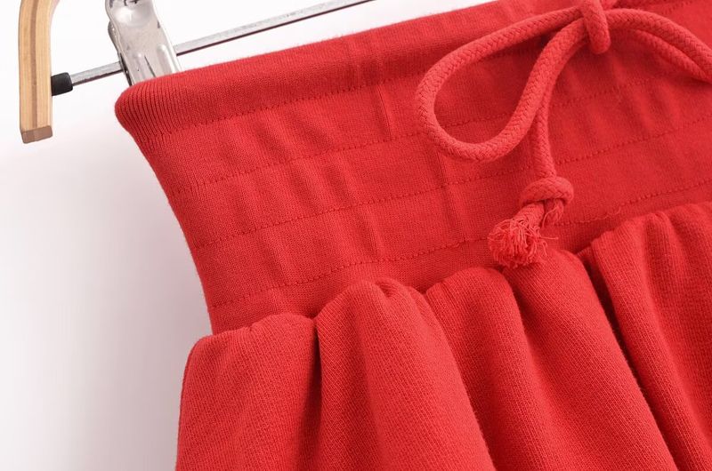 851-2025 Nuovo set di felpa a maniche lunghe con risvolto largo e minigonna da donna_voghion.com