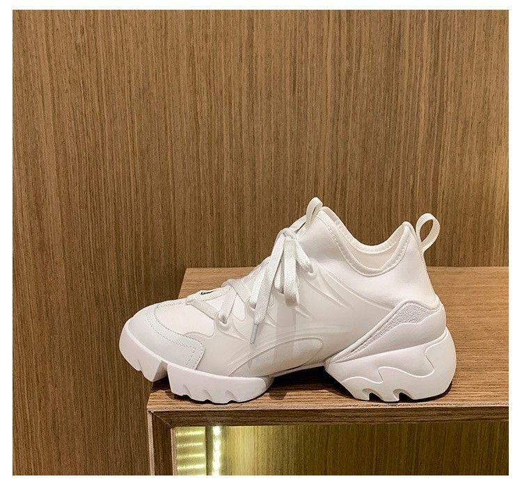 High Version D Brand 2025 Neue Papa-Schuhe Runde Zehenpartie Schnürung Dicke Sohle Höhenvergrößernde Fußgewölbe-Plattform Lässige Sneakers_voghion.com
