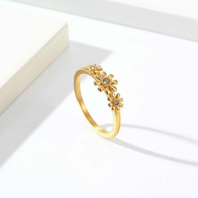 Anello da donna in acciaio al titanio con margherita, design di lusso, senso della moda, gioielli da pendolare_voghion.com