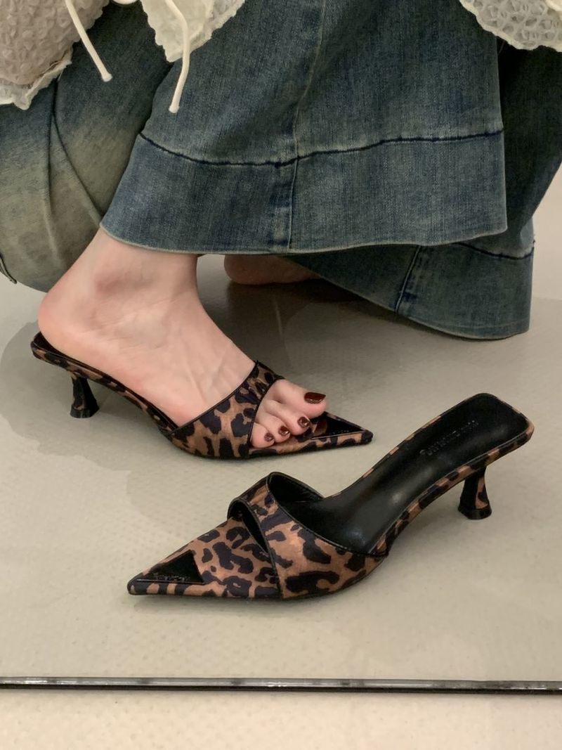 Estate 2025, nuovi sandali con tacco sottile e appuntito per le donne, con stampa leopardata, sexy, strass, neri, super alti_voghion.com