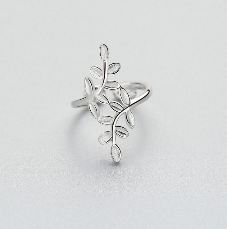 Orecchini a clip con foglia avvolgente in argento sterling 925 PE38_voghion.com