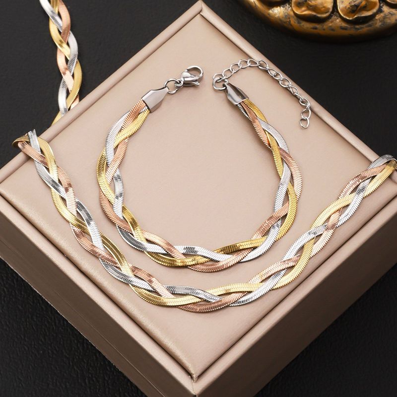 Collane Set di collane con lama in acciaio inossidabile intrecciata a tre strati, catena a forma di serpente, bracciale retrò semplice e alla moda, da donna_voghion.com