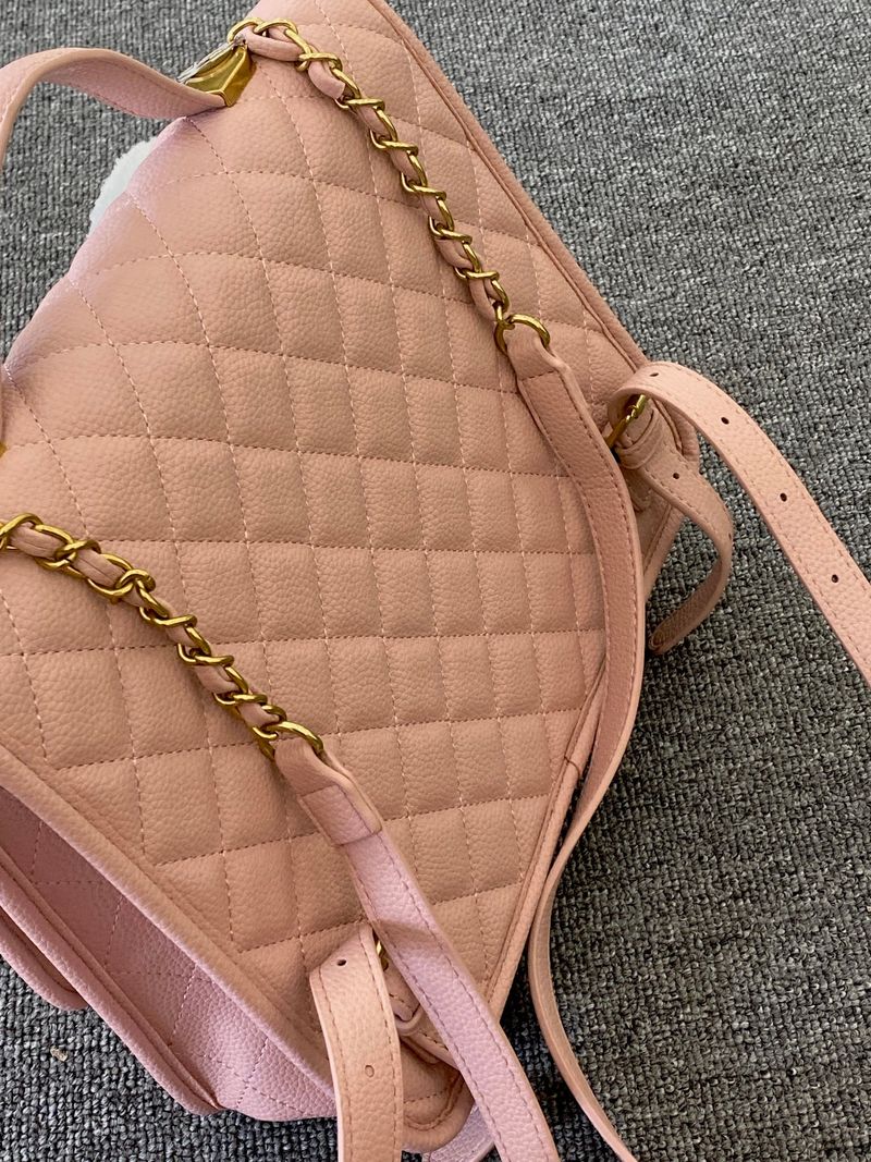 Korean backpack, large capacity bag, 2024 new versatile handbag, student diamond grid shoulder feel, small fragrance_voghion.com