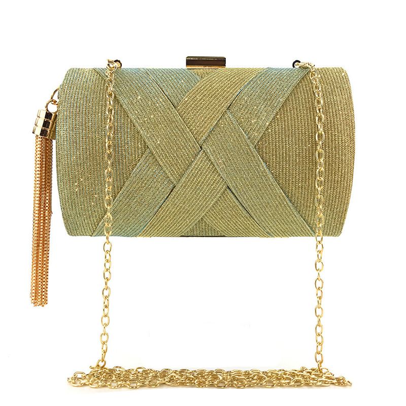 Borsa da sera con pochette in raso con nappe cangianti da donna 2021_voghion.com