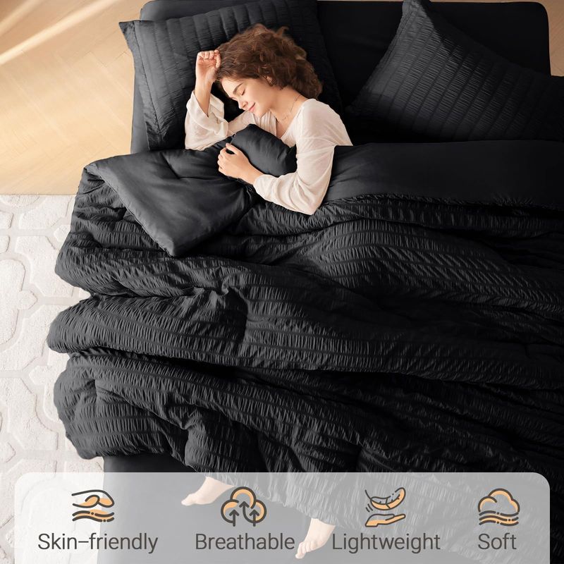 Quilt Set Black Seersucker Fat Quilt Core Chemical Fiber Quilt Quilt Three Piece Quilt_voghion.com