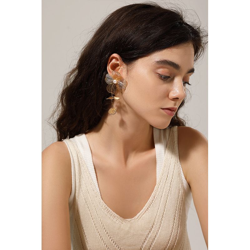 Hochwertige, elegante Damenohrringe mit Quastenmotiv, aus vergoldetem Edelstahl, mit Blumenmuster_voghion.com