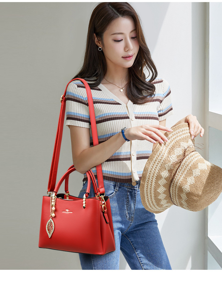 Borsa a mano versatile da donna, modello monoblocco, per l'autunno e l'inverno 2024, per mamma di mezza età_voghion.com