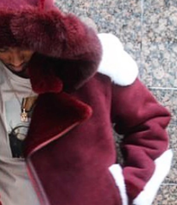 Herrenkleid aus Kunstfell und weißem Fell, ein kurzer Mantel mit Kapuze_voghion.com